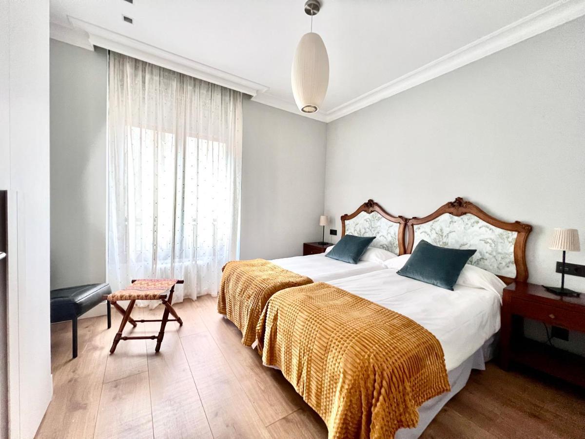 Appartamento Housing Leon Gran Via Luxe Esterno foto
