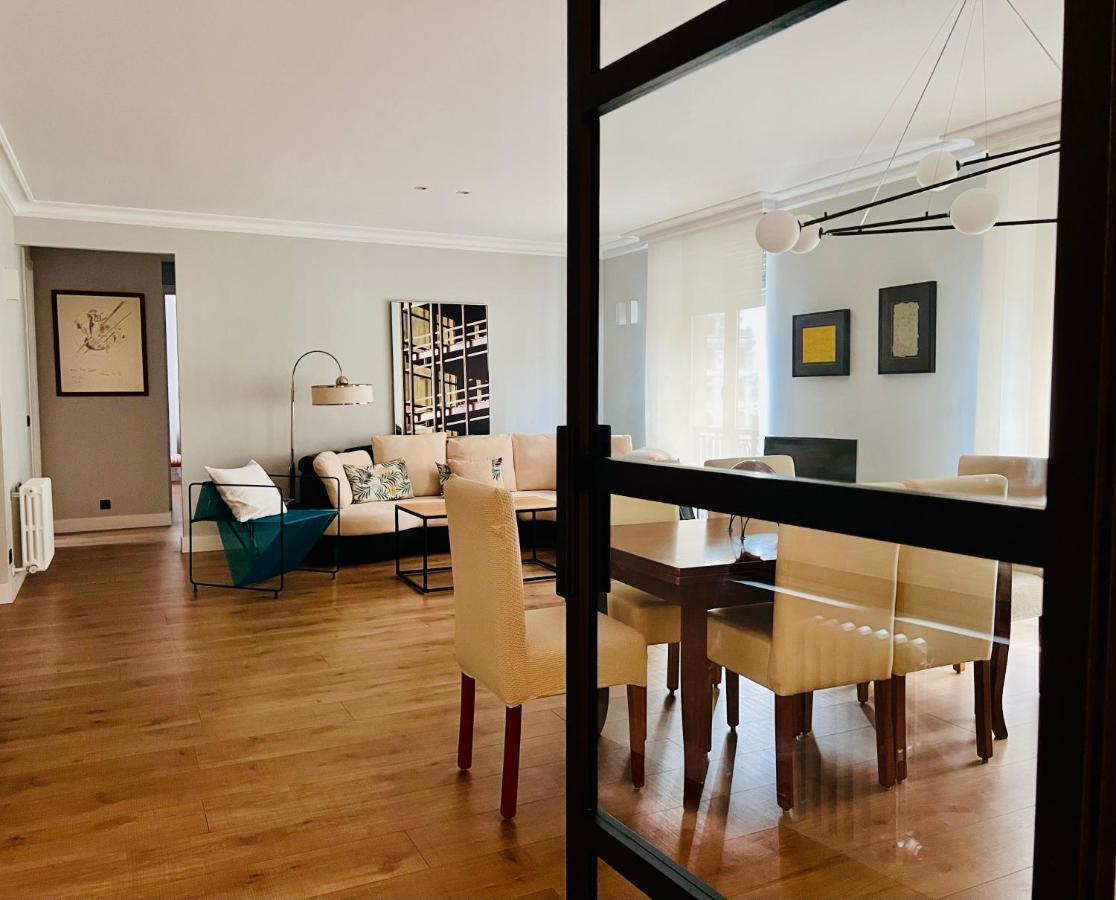 Appartamento Housing Leon Gran Via Luxe Esterno foto