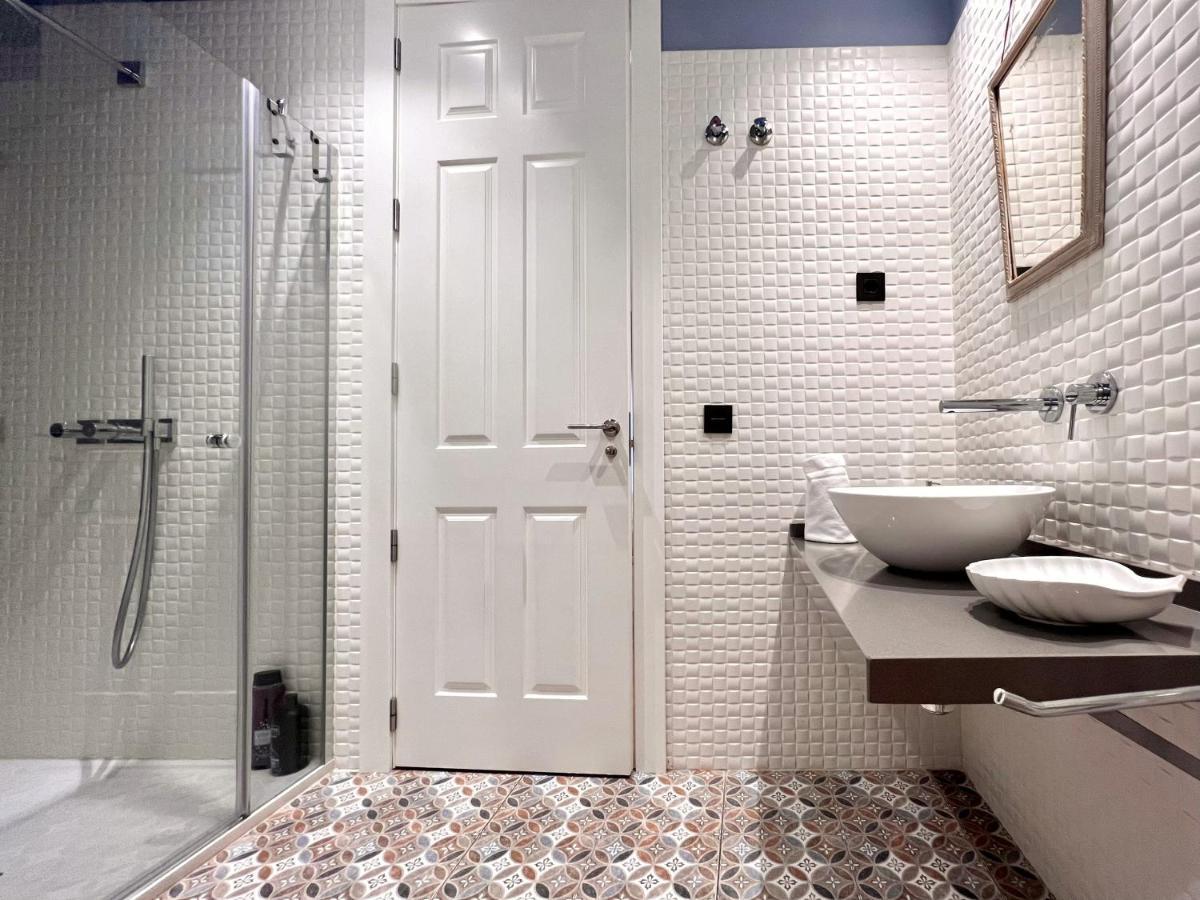 Appartamento Housing Leon Gran Via Luxe Esterno foto